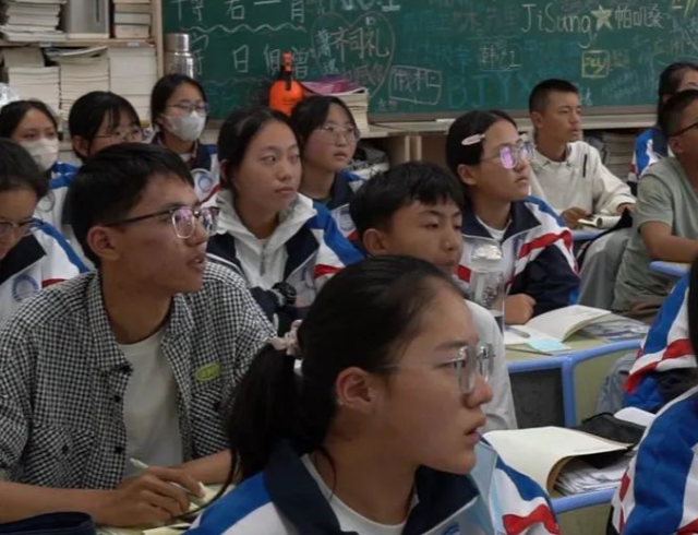 运用中平均每节课要进行