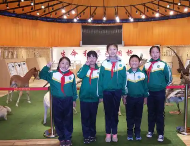 让草原学子在家门口享受