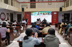 培育家长教育辅导新力气